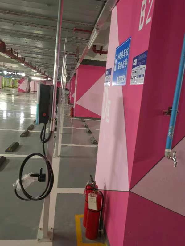 電動汽車充電樁