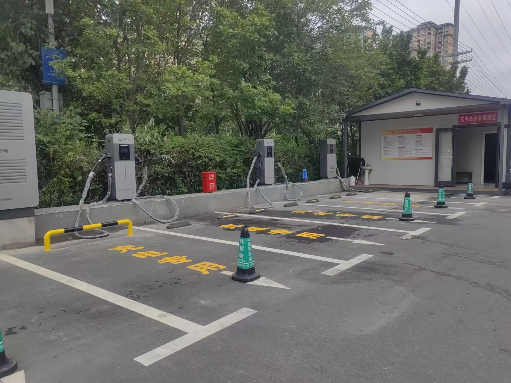一秒一公里！及時電液冷超充在安徽震撼上線，引領充電技術新紀元 ?