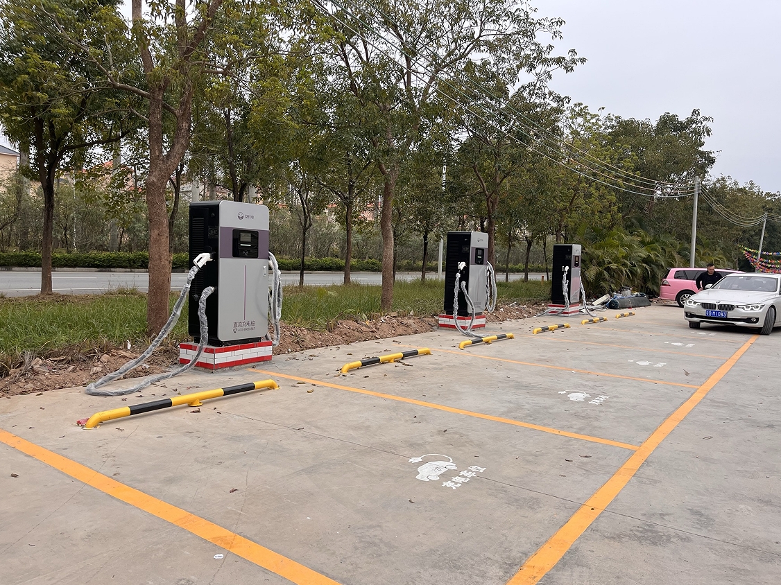 怎么選擇合適的及時(shí)電充電樁？